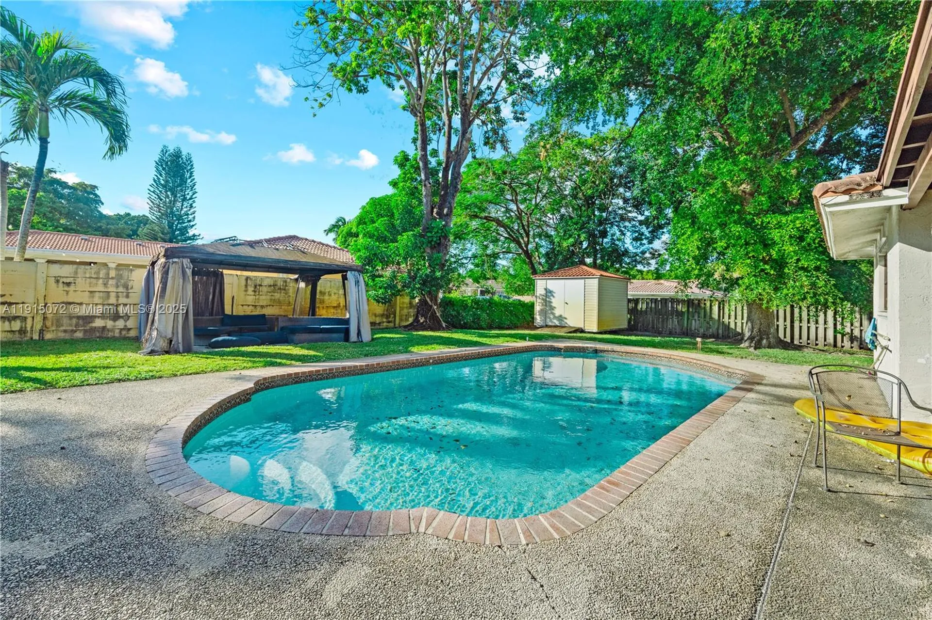 284 NW 92nd Avenue Coral Springs FL 33071