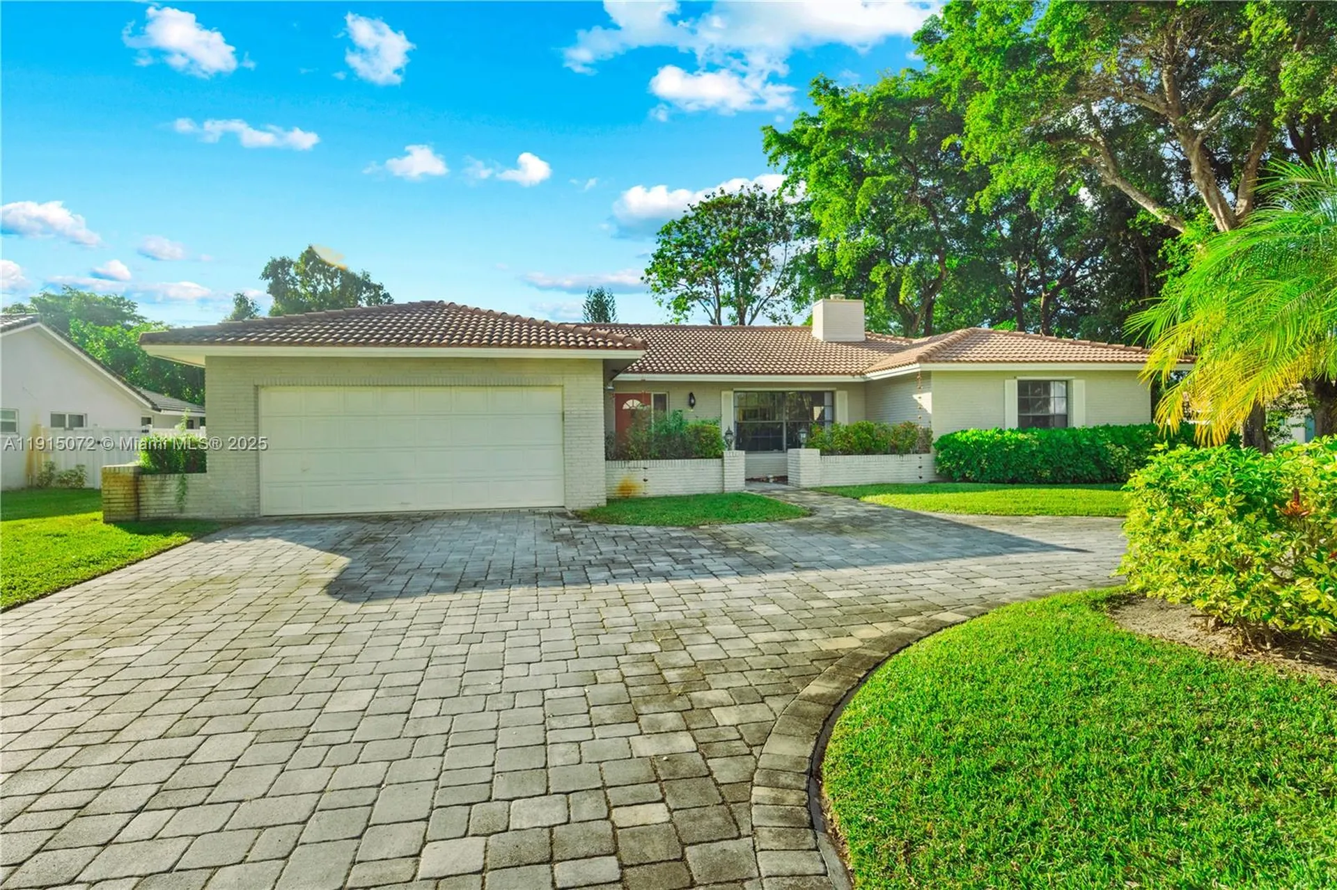 284 NW 92nd Avenue Coral Springs FL 33071