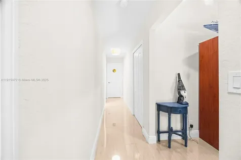 284 NW 92nd Avenue Coral Springs FL 33071