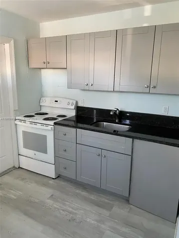 817 Grant Street West Palm Beach FL 33407