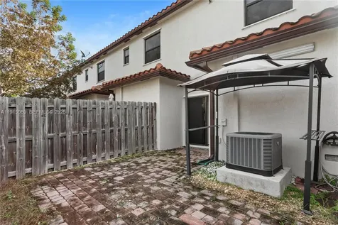 3209 SE 4th Court Homestead FL 33033