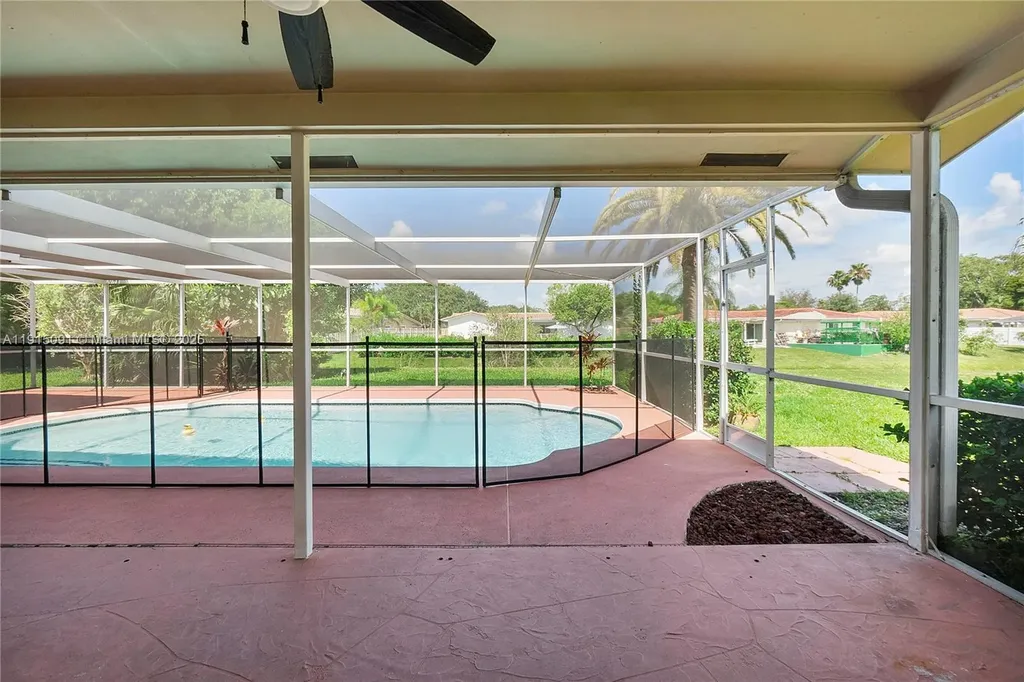 3880 Coral Hills Drive Coral Springs FL 33065