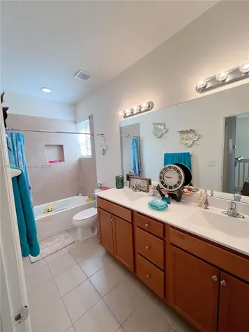 517 SE 34th Terrace Homestead FL 33033