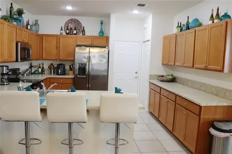517 SE 34th Terrace Homestead FL 33033
