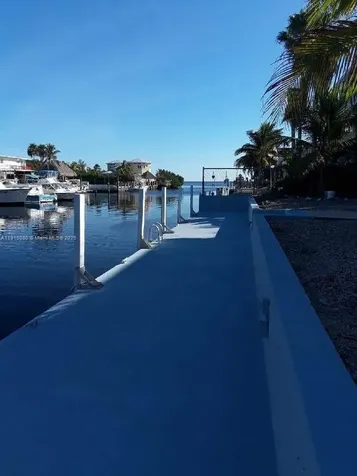 26 S Exuma Road Key Largo FL 33037