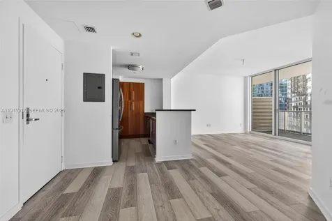 300 S Biscayne Boulevard Miami FL 33131