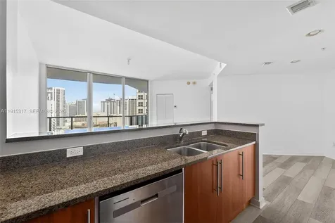 300 S Biscayne Boulevard Miami FL 33131