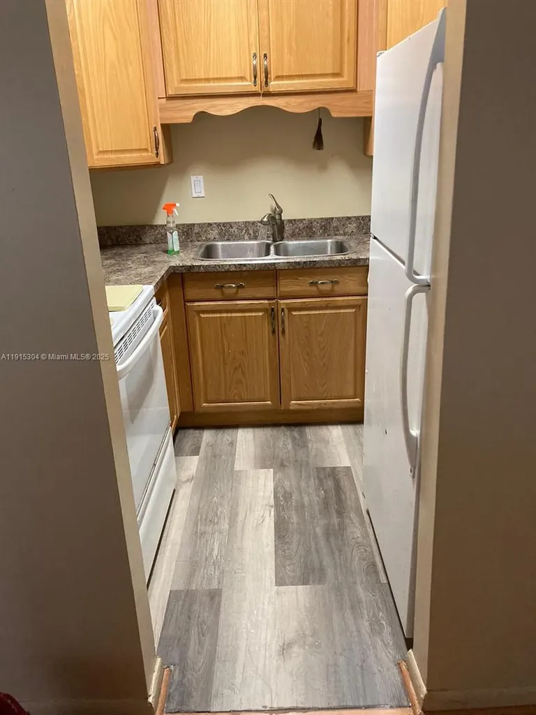 3045 NW 118th Drive Coral Springs FL 33065