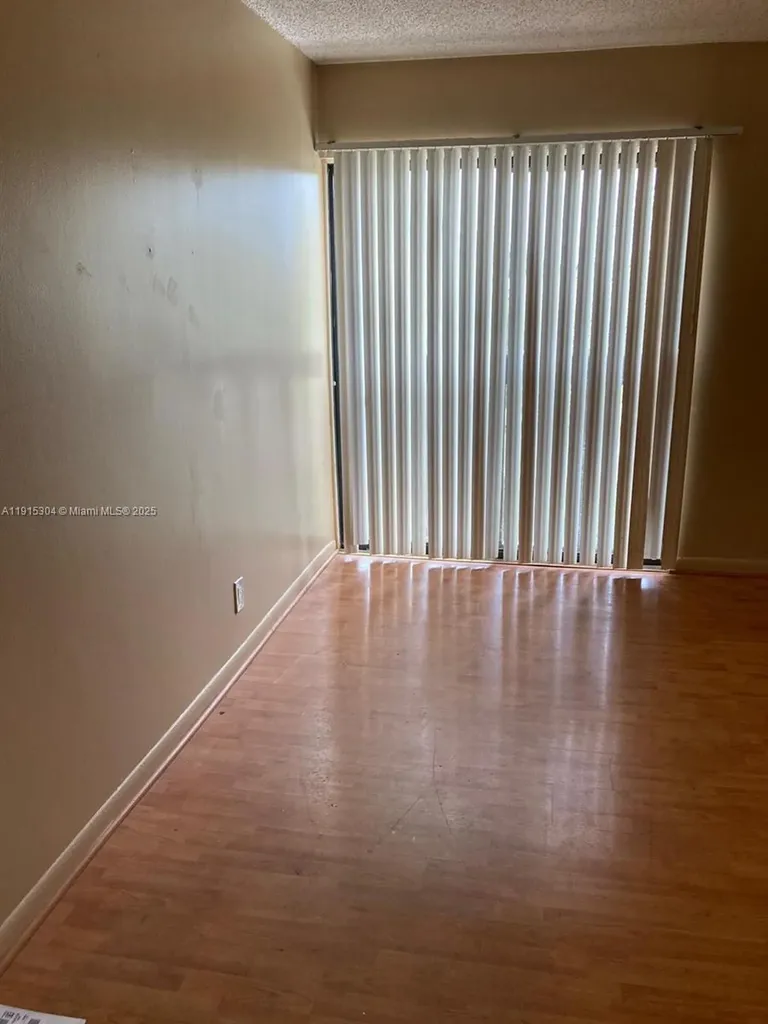 3045 NW 118th Drive Coral Springs FL 33065