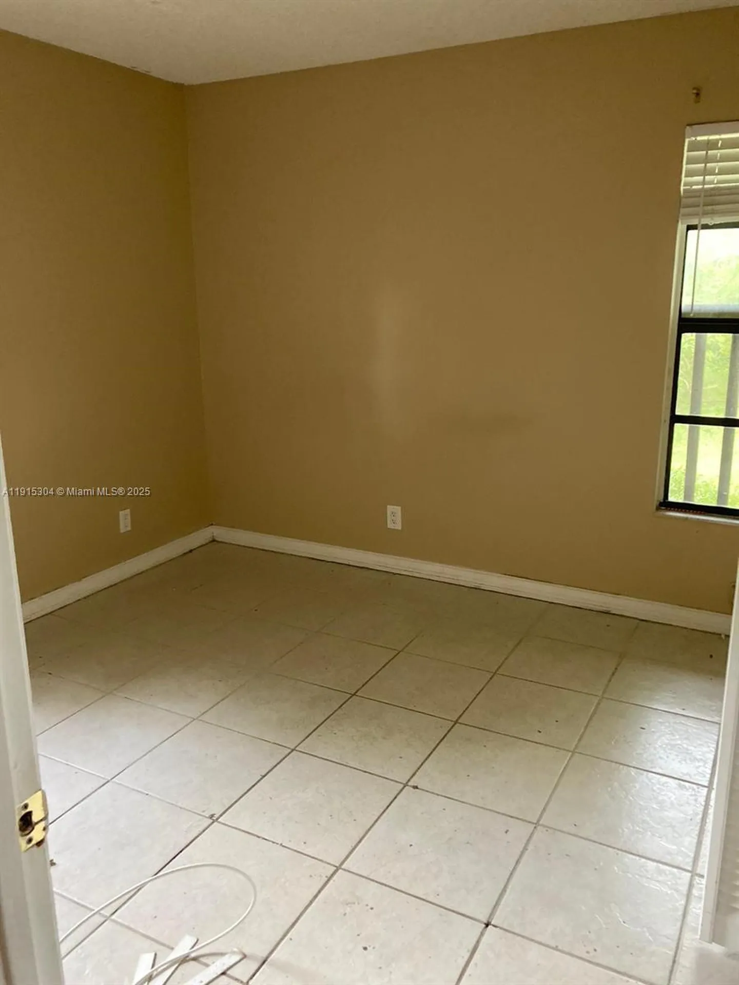 3045 NW 118th Drive Coral Springs FL 33065