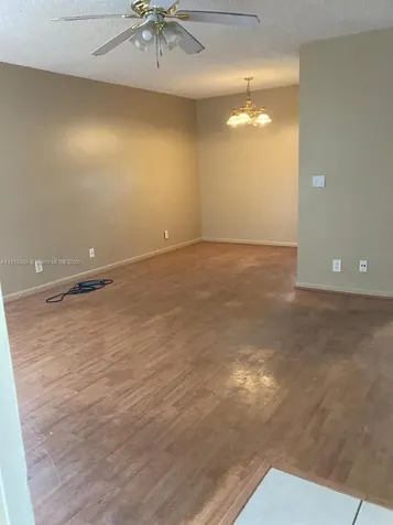 3045 NW 118th Drive Coral Springs FL 33065