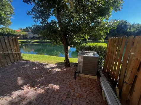 4954 Windward Way Dania Beach FL 33312