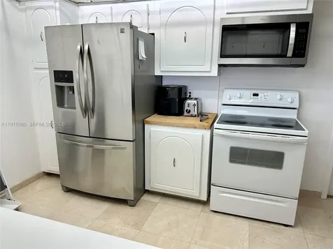 199 Ocean Lane Drive Key Biscayne FL 33149