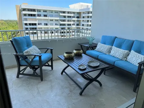 199 Ocean Lane Drive Key Biscayne FL 33149