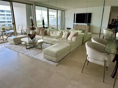 199 Ocean Lane Drive Key Biscayne FL 33149