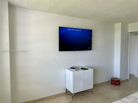199 Ocean Lane Drive Key Biscayne FL 33149