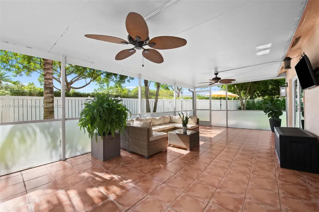 6232 NW 38th Drive Coral Springs FL 33067