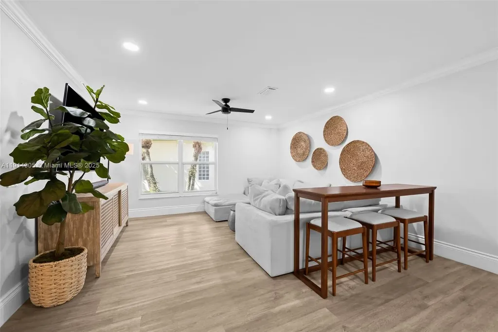 6232 NW 38th Drive Coral Springs FL 33067