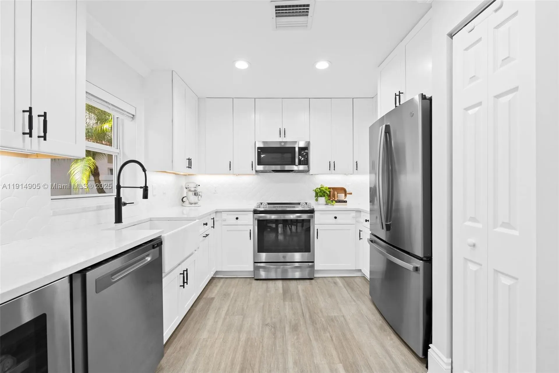 6232 NW 38th Drive Coral Springs FL 33067