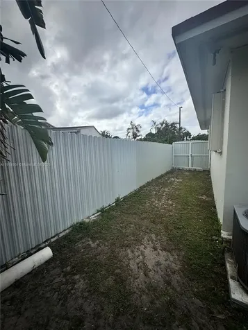 18415 NW 42nd Place Miami Gardens FL 33055