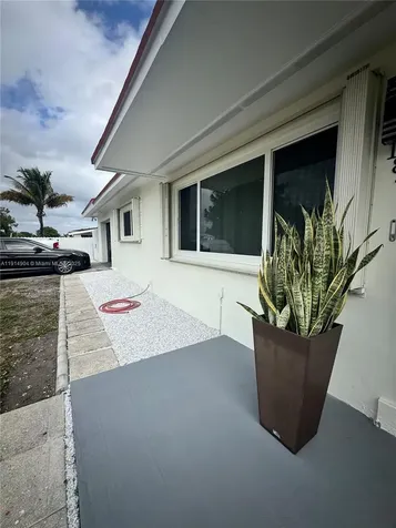 18415 NW 42nd Place Miami Gardens FL 33055