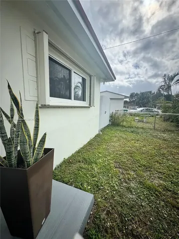 18415 NW 42nd Place Miami Gardens FL 33055