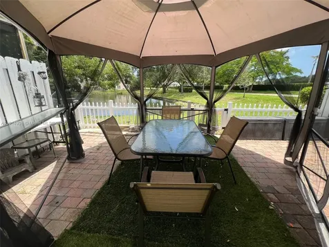 9894 Fairway Cove Lane Plantation FL 33324
