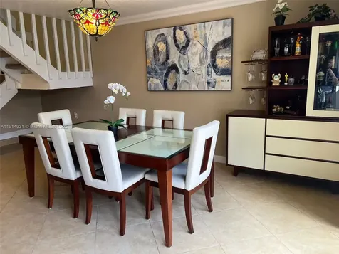 9894 Fairway Cove Lane Plantation FL 33324