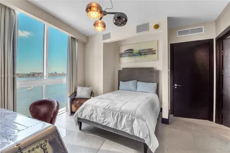 465 Brickell Avenue Miami FL 33131