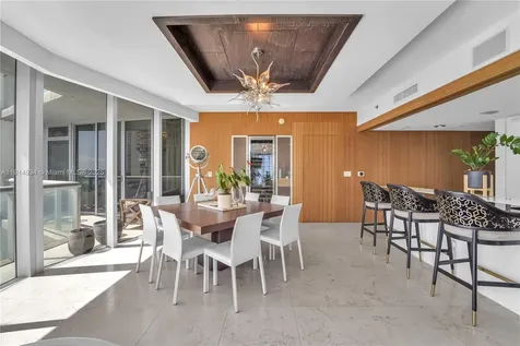 465 Brickell Avenue Miami FL 33131