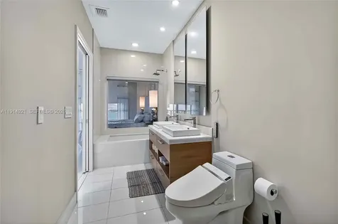 1300 S Miami Avenue Miami FL 33130