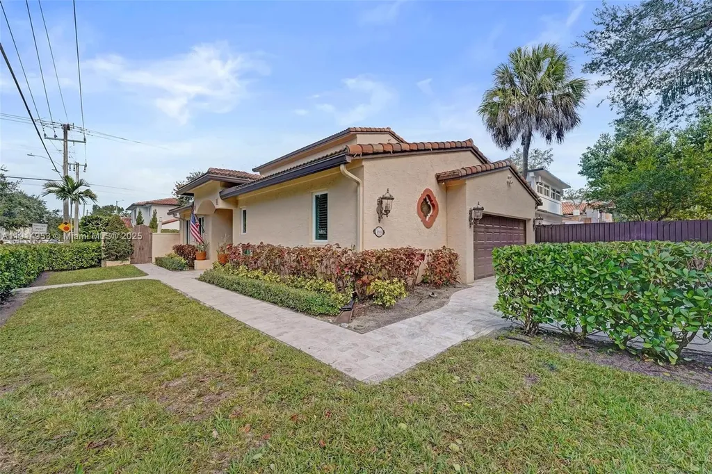 1601 SE 1st Street Fort Lauderdale FL 33301