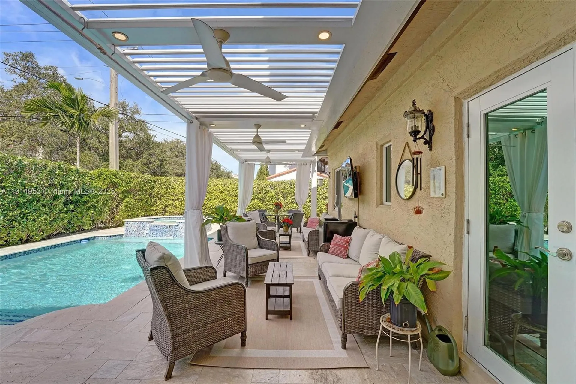 1601 SE 1st Street Fort Lauderdale FL 33301