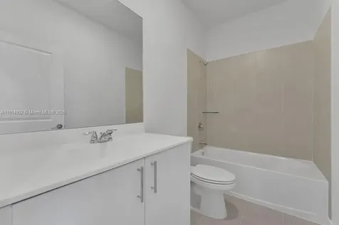 2558 SE 27th Drive Homestead FL 33035
