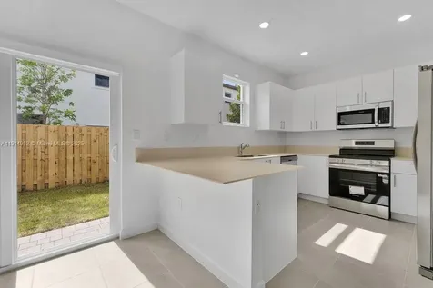 2558 SE 27th Drive Homestead FL 33035