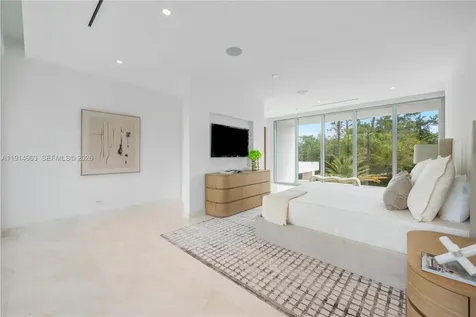 6720 SW 98th Street Pinecrest FL 33156
