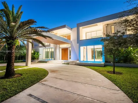 6720 SW 98th Street Pinecrest FL 33156