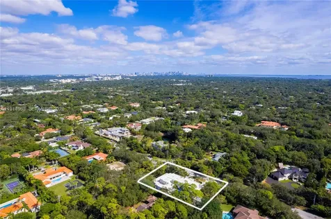 6720 SW 98th Street Pinecrest FL 33156