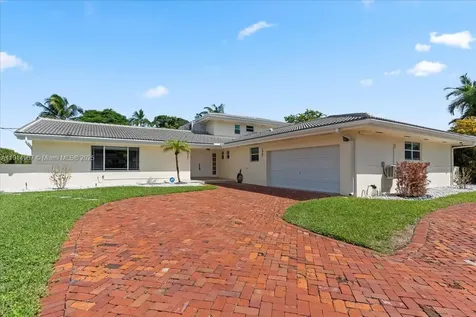 1961 NE 188th Street Miami FL 33179