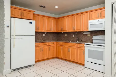 5428 SW 131st Court Miami FL 33175