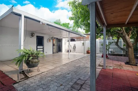 5428 SW 131st Court Miami FL 33175