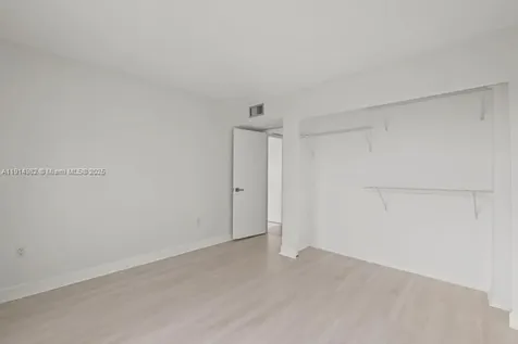 4174 Inverrary Drive Lauderhill FL 33319