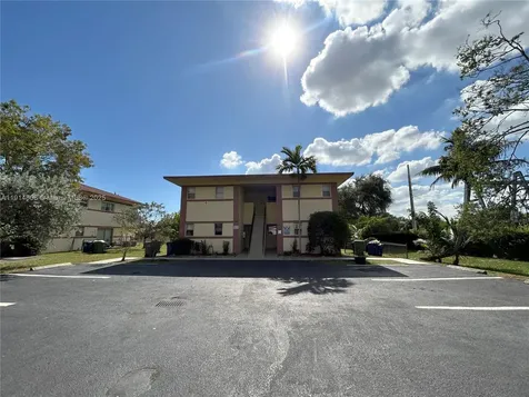 825 SW 10th Street Hallandale Beach FL 33009