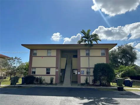 825 SW 10th Street Hallandale Beach FL 33009