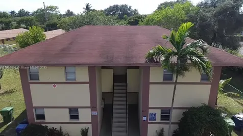 825 SW 10th Street Hallandale Beach FL 33009