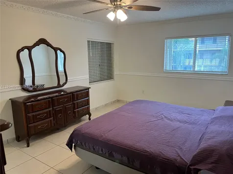 1301 SW 142nd Avenue Pembroke Pines FL 33027