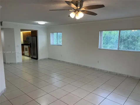 1301 SW 142nd Avenue Pembroke Pines FL 33027