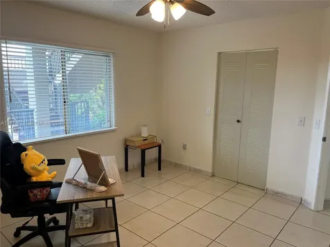 1301 SW 142nd Avenue Pembroke Pines FL 33027