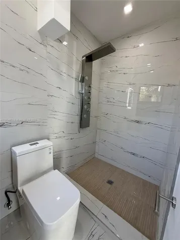 12615 N Miami Avenue North Miami FL 33168