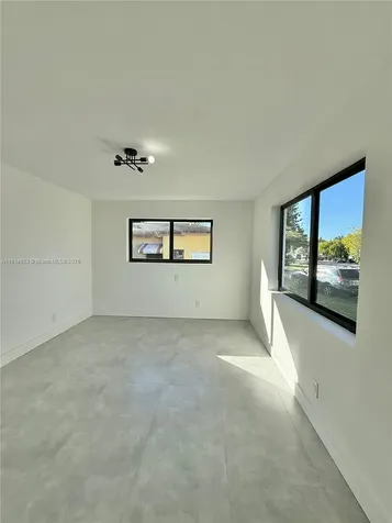 12615 N Miami Avenue North Miami FL 33168